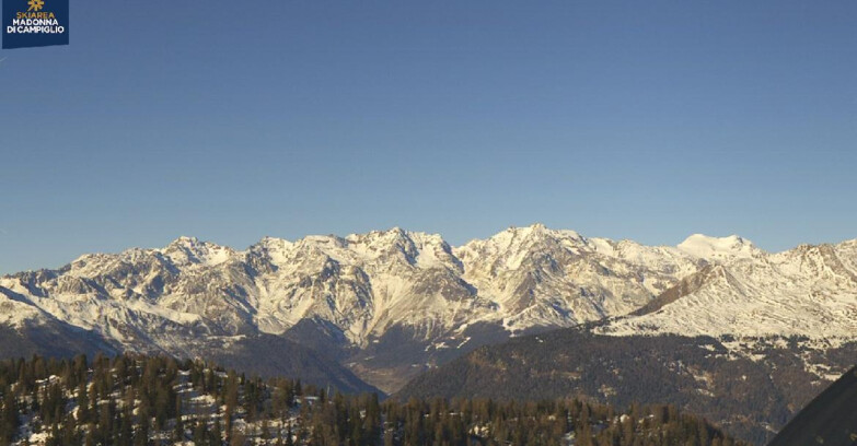 Webcam Folgarida-Marilleva  (Skiarea Campiglio Dolomiti di Brenta - Val di Sole Val Rendena) - Gruppo Ortles-Cevedale 