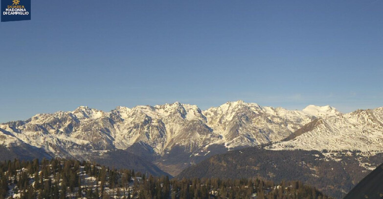 Webcam Folgarida-Marilleva  (Skiarea Campiglio Dolomiti di Brenta - Val di Sole Val Rendena) - Gruppo Ortles-Cevedale 