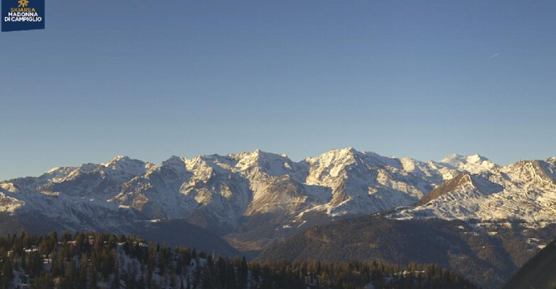 Webcam Skiarea Campiglio Dolomiti di Brenta Val di Sole Val Rendena - Gruppo Ortles-Cevedale 