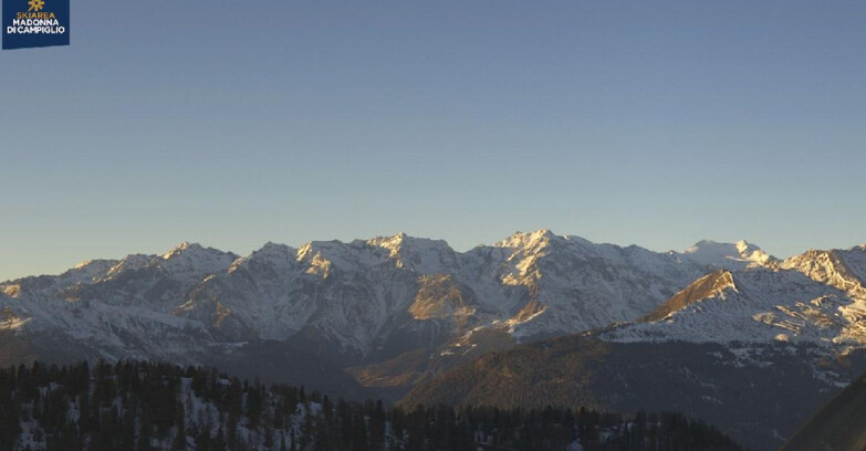 Webcam Skiarea Campiglio Dolomiti di Brenta Val di Sole Val Rendena - Gruppo Ortles-Cevedale 