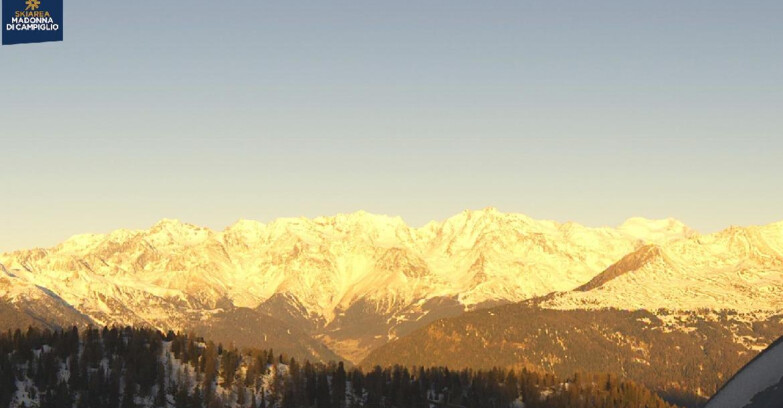 Webcam Skiarea Campiglio Dolomiti di Brenta Val di Sole Val Rendena - Gruppo Ortles-Cevedale 