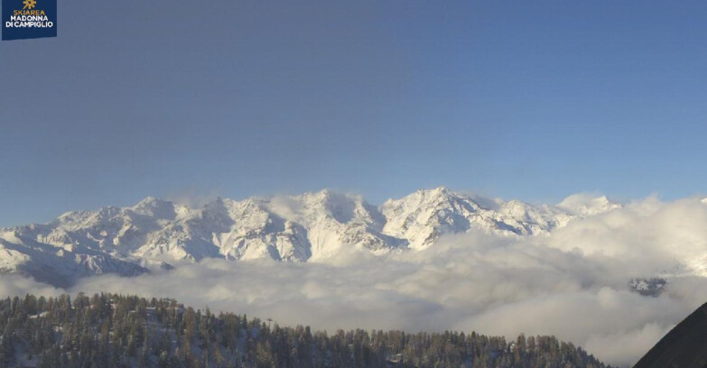 Webcam Folgarida-Marilleva  (Skiarea Campiglio Dolomiti di Brenta - Val di Sole Val Rendena) - Gruppo Ortles-Cevedale 