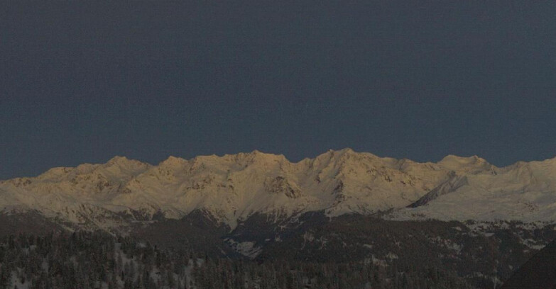 Webcam Folgarida-Marilleva  (Skiarea Campiglio Dolomiti di Brenta - Val di Sole Val Rendena) - Gruppo Ortles-Cevedale 