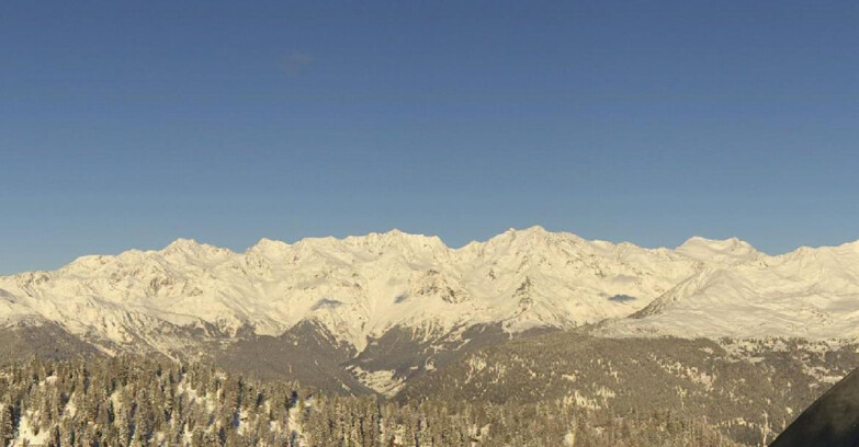 Webcam Folgarida-Marilleva  (Skiarea Campiglio Dolomiti di Brenta - Val di Sole Val Rendena) - Gruppo Ortles-Cevedale 