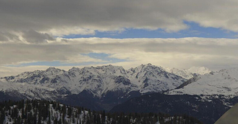 Webcam Skiarea Campiglio Dolomiti di Brenta Val di Sole Val Rendena - Gruppo Ortles-Cevedale 