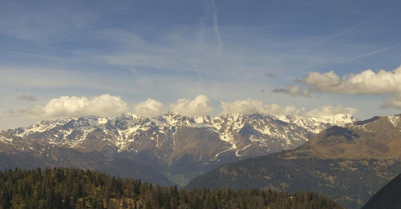 Webcam Folgarida-Marilleva  (Skiarea Campiglio Dolomiti di Brenta - Val di Sole Val Rendena) - Gruppo Ortles Cevedale 