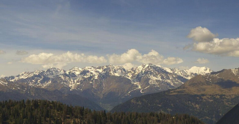 Webcam Folgarida-Marilleva  (Skiarea Campiglio Dolomiti di Brenta - Val di Sole Val Rendena) - Gruppo Ortles Cevedale 