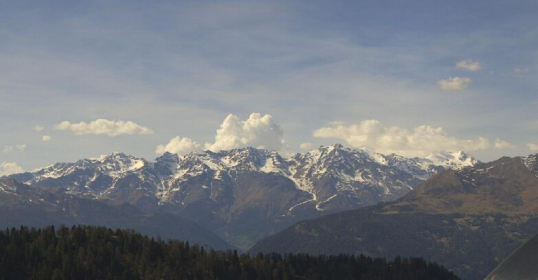 Webcam Folgarida-Marilleva  (Skiarea Campiglio Dolomiti di Brenta - Val di Sole Val Rendena) - Gruppo Ortles Cevedale 
