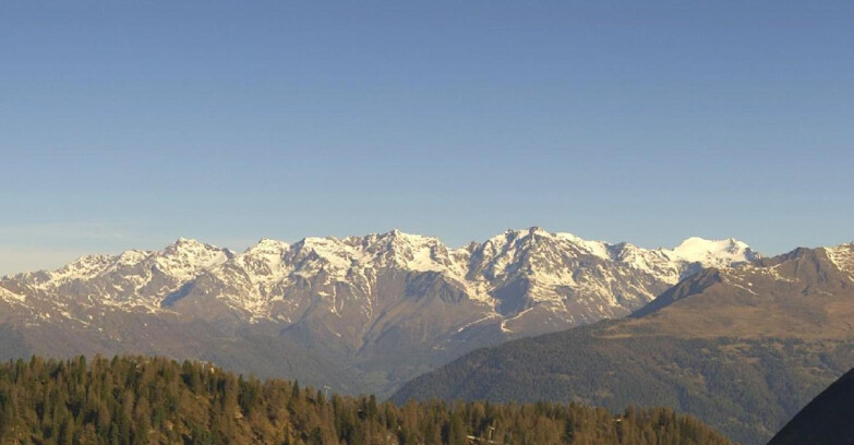 Webcam Folgarida-Marilleva  (Skiarea Campiglio Dolomiti di Brenta - Val di Sole Val Rendena) - Gruppo Ortles Cevedale  