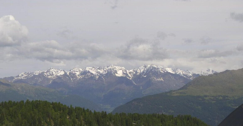Webcam Folgarida-Marilleva  (Skiarea Campiglio Dolomiti di Brenta - Val di Sole Val Rendena) - Gruppo Ortles Cevedale  