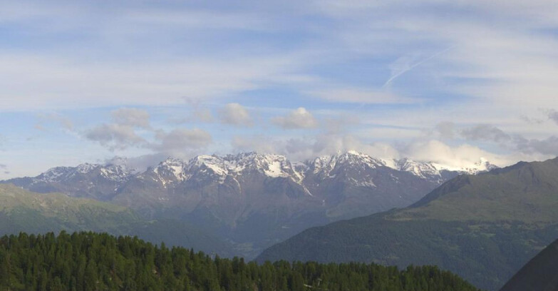 Webcam Folgarida-Marilleva  (Skiarea Campiglio Dolomiti di Brenta - Val di Sole Val Rendena) - Gruppo Ortles Cevedale  