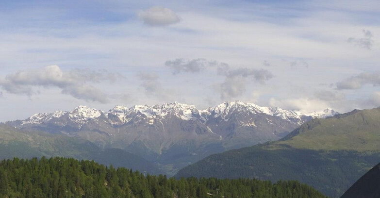 Webcam Folgarida-Marilleva  (Skiarea Campiglio Dolomiti di Brenta - Val di Sole Val Rendena) - Gruppo Ortles Cevedale  