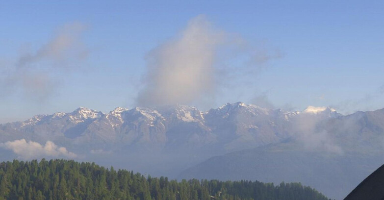 Webcam Folgarida-Marilleva  (Skiarea Campiglio Dolomiti di Brenta - Val di Sole Val Rendena) - Gruppo Ortles Cevedale 