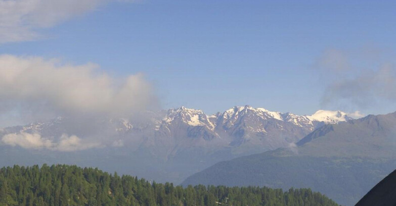 Webcam Folgarida-Marilleva  (Skiarea Campiglio Dolomiti di Brenta - Val di Sole Val Rendena) - Gruppo Ortles Cevedale 