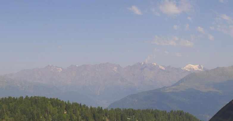 Webcam Folgarida-Marilleva  (Skiarea Campiglio Dolomiti di Brenta - Val di Sole Val Rendena) - Gruppo Ortles Cevedale  
