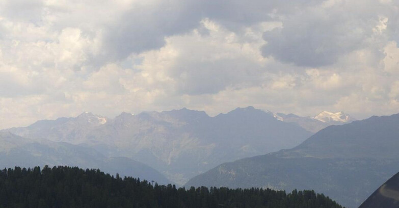 Webcam Folgarida-Marilleva  (Skiarea Campiglio Dolomiti di Brenta - Val di Sole Val Rendena) - Gruppo Ortles Cevedale  