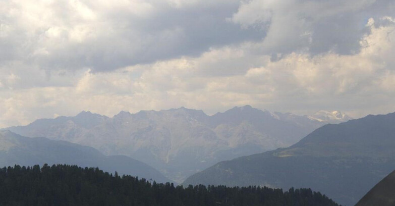 Webcam Folgarida-Marilleva  (Skiarea Campiglio Dolomiti di Brenta - Val di Sole Val Rendena) - Gruppo Ortles Cevedale  