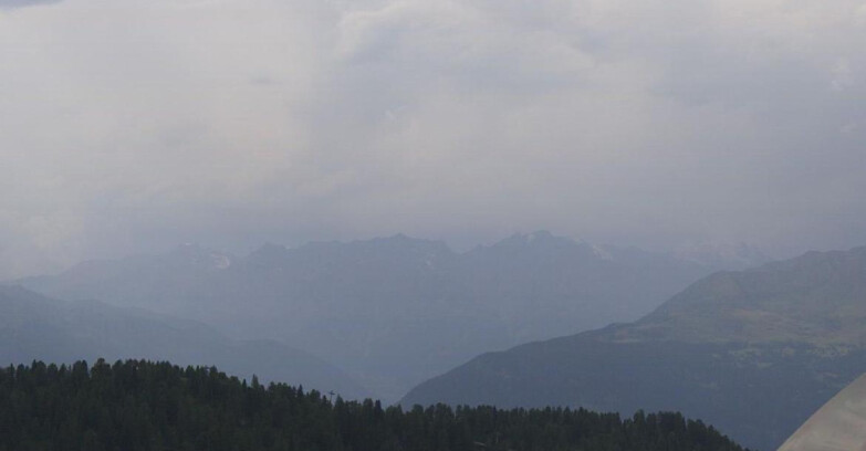 Webcam Folgarida-Marilleva  (Skiarea Campiglio Dolomiti di Brenta - Val di Sole Val Rendena) - Gruppo Ortles Cevedale  