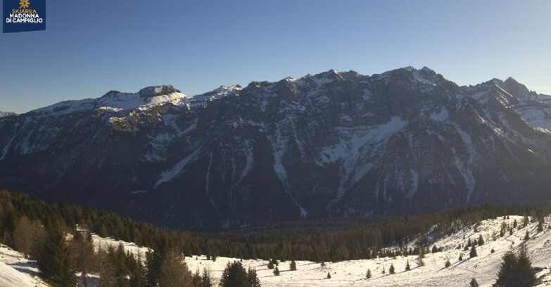 Webcam Folgarida-Marilleva  (Skiarea Campiglio Dolomiti di Brenta - Val di Sole Val Rendena) - Marilleva-Val Panciana