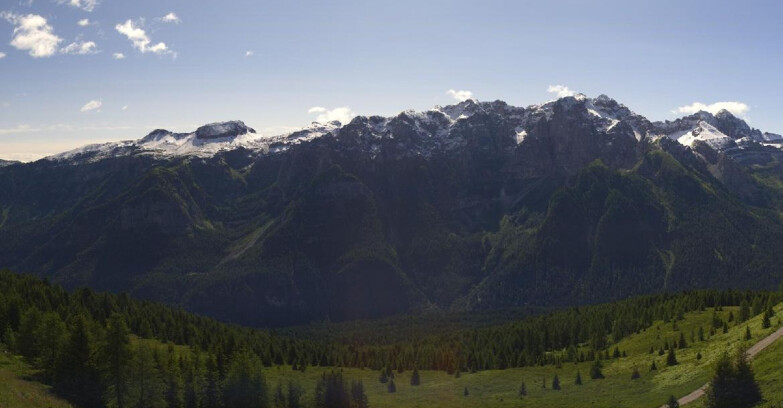 Webcam Folgarida-Marilleva  (Skiarea Campiglio Dolomiti di Brenta - Val di Sole Val Rendena) - Marilleva-Val Panciana
