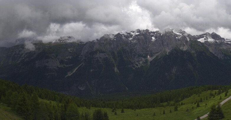 Webcam Folgarida-Marilleva  (Skiarea Campiglio Dolomiti di Brenta - Val di Sole Val Rendena) - Marilleva-Val Panciana