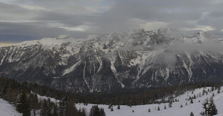 Webcam Folgarida-Marilleva  (Skiarea Campiglio Dolomiti di Brenta - Val di Sole Val Rendena) - Marilleva-Val Panciana
