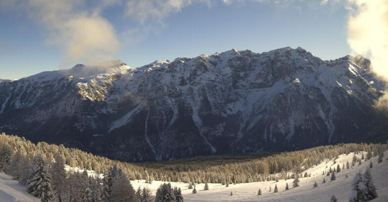 Webcam Folgarida-Marilleva  (Skiarea Campiglio Dolomiti di Brenta - Val di Sole Val Rendena) - Marilleva-Val Panciana