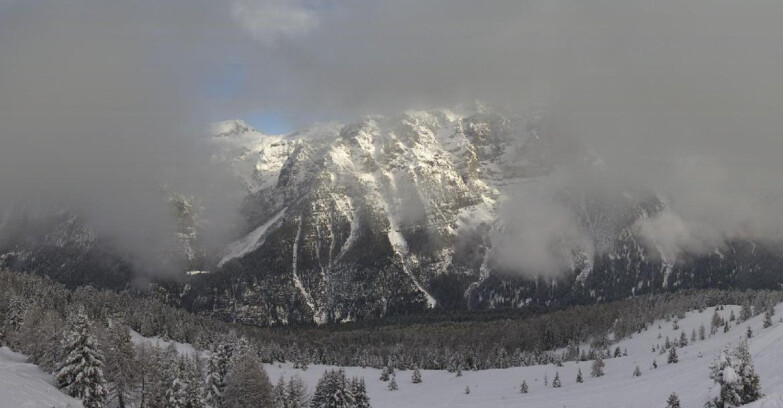 Webcam Folgarida-Marilleva  (Skiarea Campiglio Dolomiti di Brenta - Val di Sole Val Rendena) - Marilleva-Val Panciana