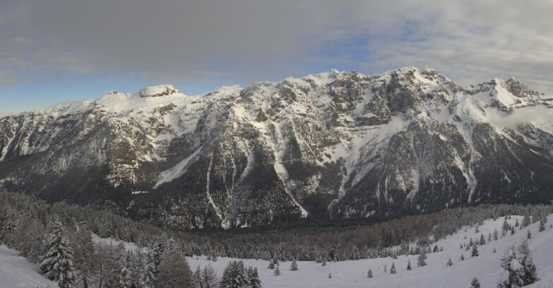 Webcam Folgarida-Marilleva  (Skiarea Campiglio Dolomiti di Brenta - Val di Sole Val Rendena) - Marilleva-Val Panciana