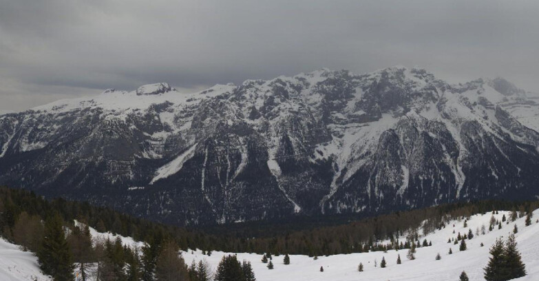Webcam Folgarida-Marilleva  (Skiarea Campiglio Dolomiti di Brenta - Val di Sole Val Rendena) - Marilleva-Val Panciana