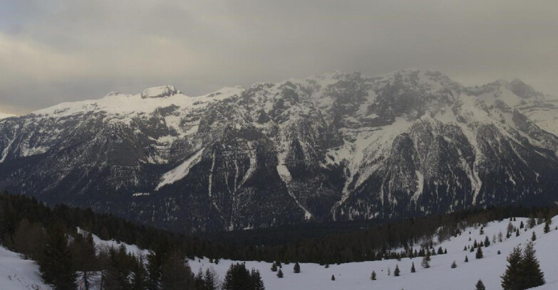 Webcam Folgarida-Marilleva  (Skiarea Campiglio Dolomiti di Brenta - Val di Sole Val Rendena) - Marilleva-Val Panciana