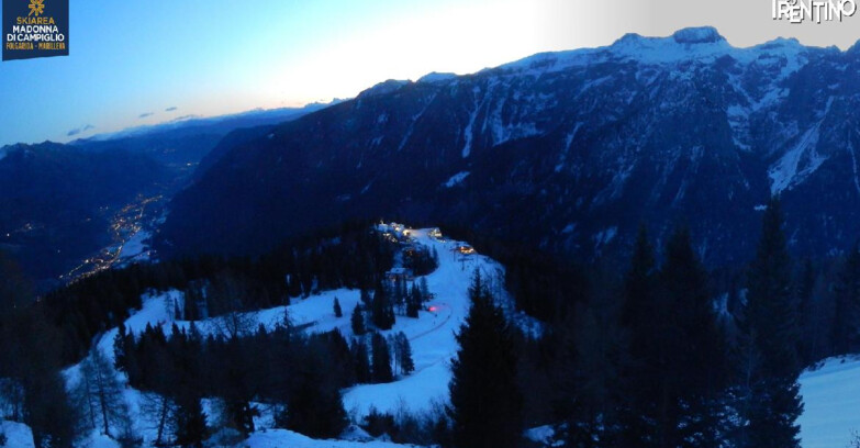 Webcam Skiarea Campiglio Dolomiti di Brenta Val di Sole Val Rendena - Folgarida Malghet Aut 