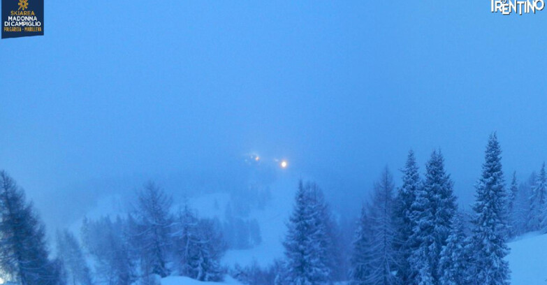 Webcam Folgarida-Marilleva  (Skiarea Campiglio Dolomiti di Brenta - Val di Sole Val Rendena) - Folgarida Malghet Aut 