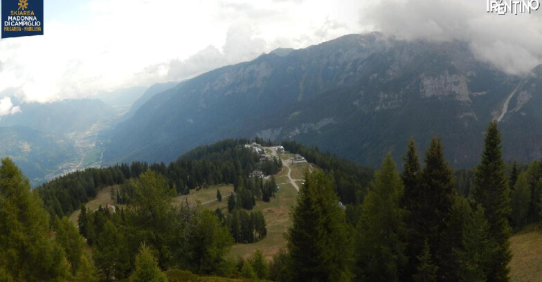 Webcam Skiarea Campiglio Dolomiti di Brenta Val di Sole Val Rendena - Folgarida Malghet Aut 