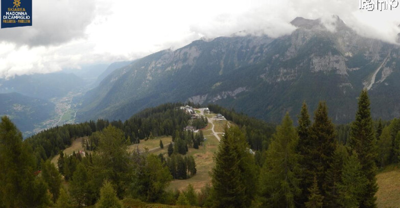 Webcam Skiarea Campiglio Dolomiti di Brenta Val di Sole Val Rendena - Folgarida Malghet Aut 