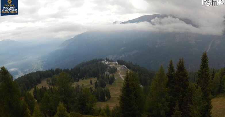 Webcam Skiarea Campiglio Dolomiti di Brenta Val di Sole Val Rendena - Folgarida Malghet Aut 