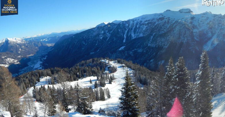 Webcam Folgarida-Marilleva  (Skiarea Campiglio Dolomiti di Brenta - Val di Sole Val Rendena) - Folgarida Malghet Aut 