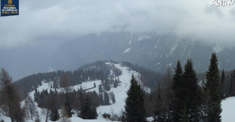 Webcam Folgarida-Marilleva  (Skiarea Campiglio Dolomiti di Brenta - Val di Sole Val Rendena) - Folgarida Malghet Aut 