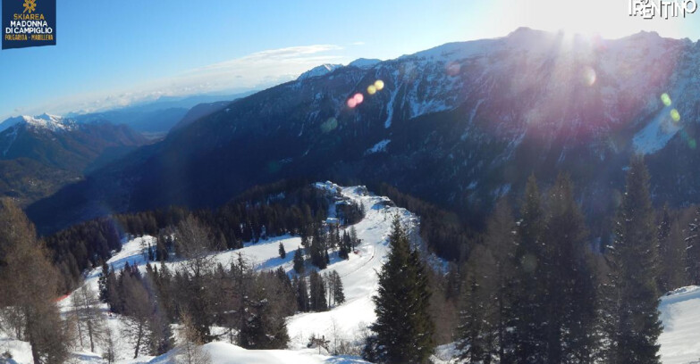 Webcam Skiarea Campiglio Dolomiti di Brenta Val di Sole Val Rendena - Folgarida Malghet Aut 