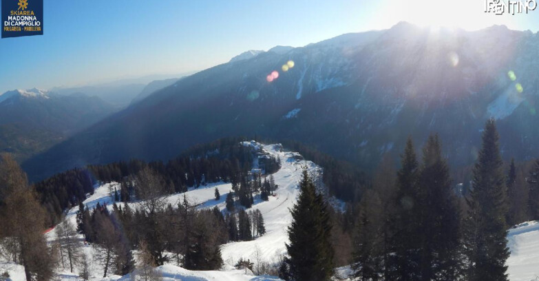 Webcam Skiarea Campiglio Dolomiti di Brenta Val di Sole Val Rendena - Folgarida Malghet Aut 