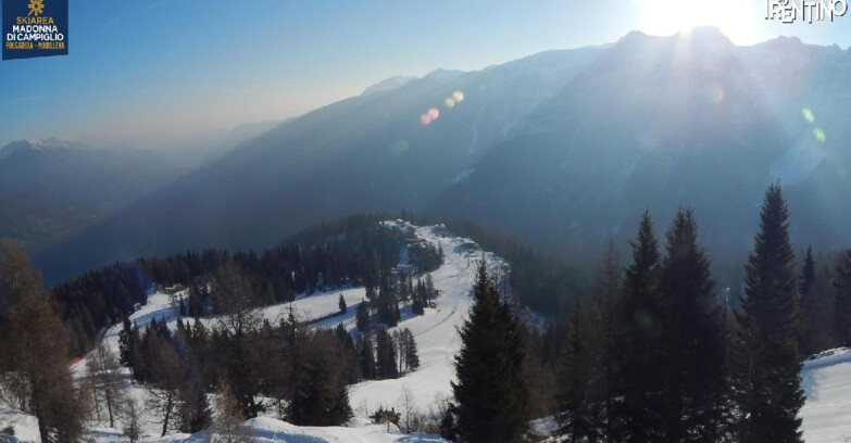 Webcam Folgarida-Marilleva  (Skiarea Campiglio Dolomiti di Brenta - Val di Sole Val Rendena) - Folgarida Malghet Aut 