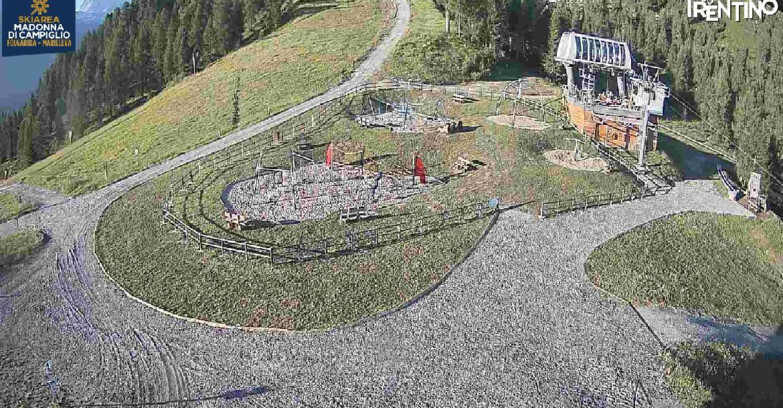 Webcam Ski area Campiglio Dolomiti di Brenta Val di Sole Val Rendena - Pista delle Rocce - Folgarida
