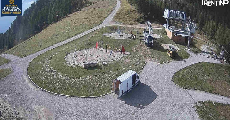 Webcam Skiarea Campiglio Dolomiti di Brenta Val di Sole Val Rendena - Pista delle Rocce - Folgarida