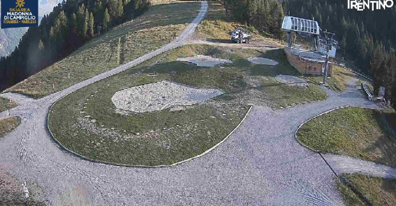Webcam Skiarea Campiglio Dolomiti di Brenta Val di Sole Val Rendena - Pista delle Rocce - Folgarida