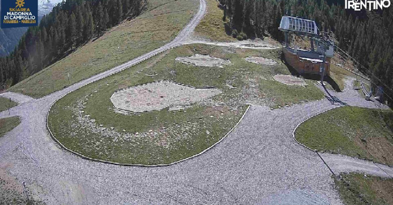 Webcam Skiarea Campiglio Dolomiti di Brenta Val di Sole Val Rendena - Pista delle Rocce - Folgarida