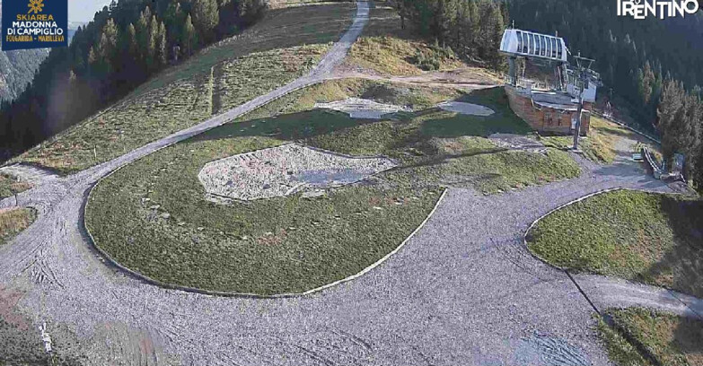 Webcam Skiarea Campiglio Dolomiti di Brenta Val di Sole Val Rendena - Pista delle Rocce - Folgarida