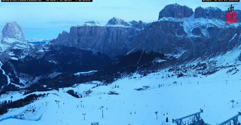 Webcam Canazei-Belvedere - SKIAREA BELVEDERE 