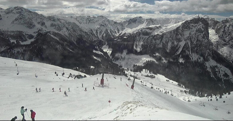 Webcam Pozza di Fassa-Aloch-Buffaure  - Rifugio Baita Cuz