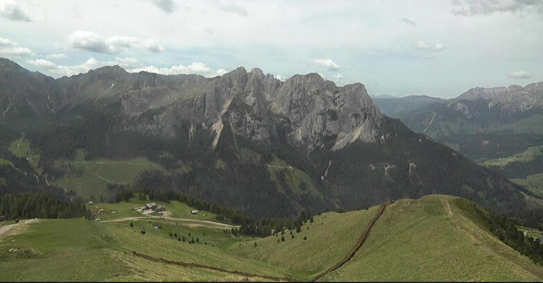 Webcam Pozza di Fassa-Aloch-Buffaure  - Cima 11 e Cima 12