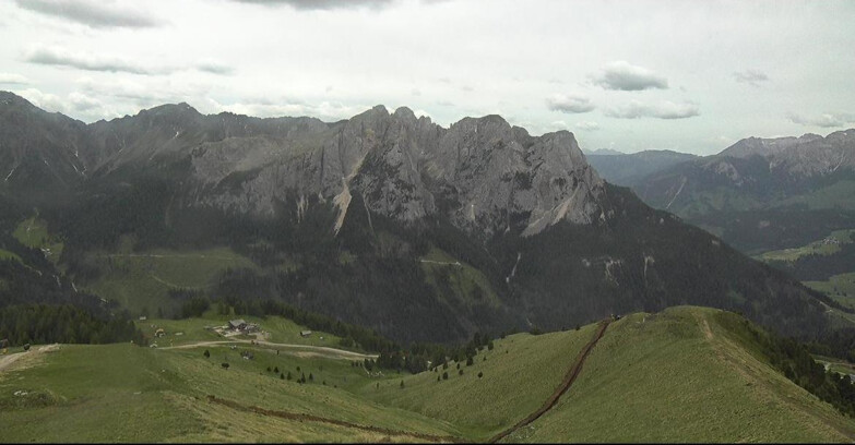 Webcam Pozza di Fassa-Aloch-Buffaure  - Cima 11 e Cima 12